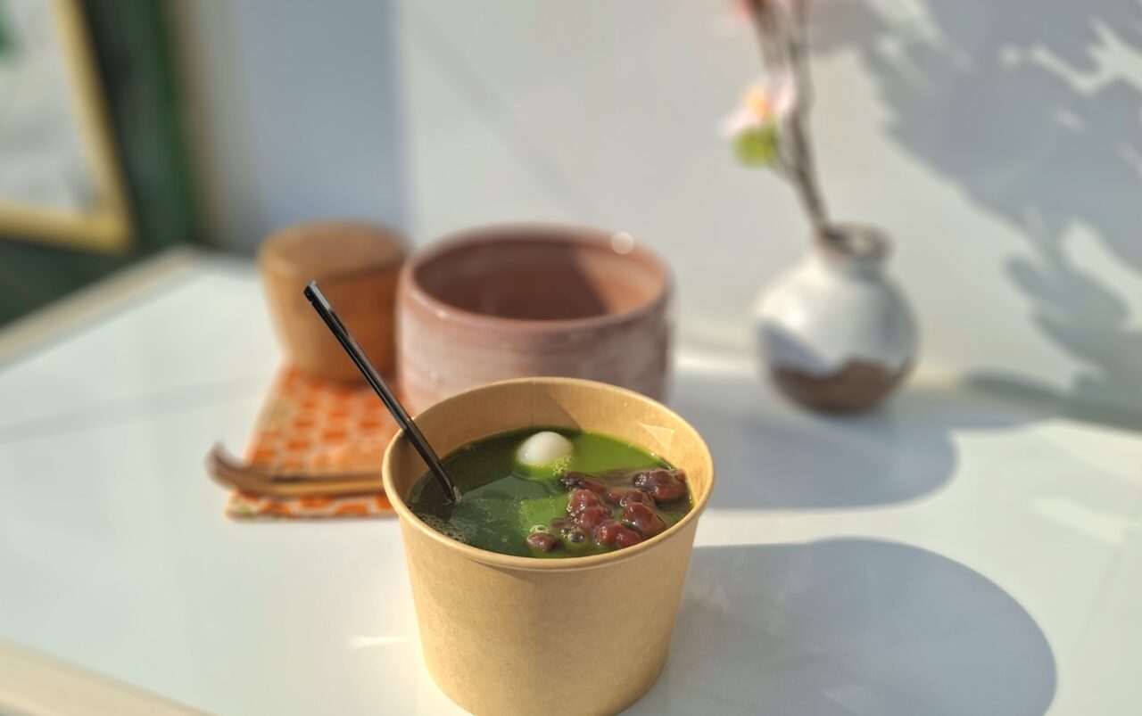 我孫子駅北口にオープンした抹茶スイーツ専門店「宇治久兵衛」のキッチンカー